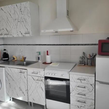 아파트 Venitia T2 *