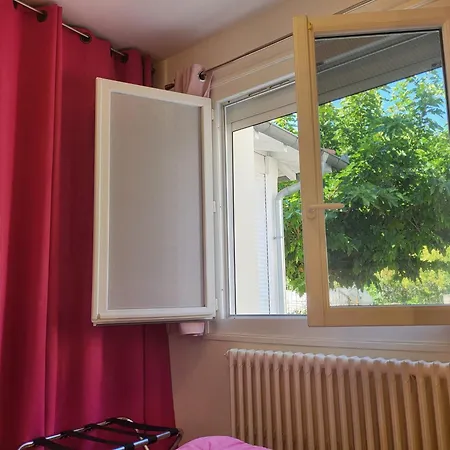 Apartment Venitia T2 *